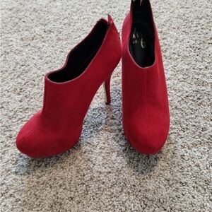 Elegant Red Women's Heels